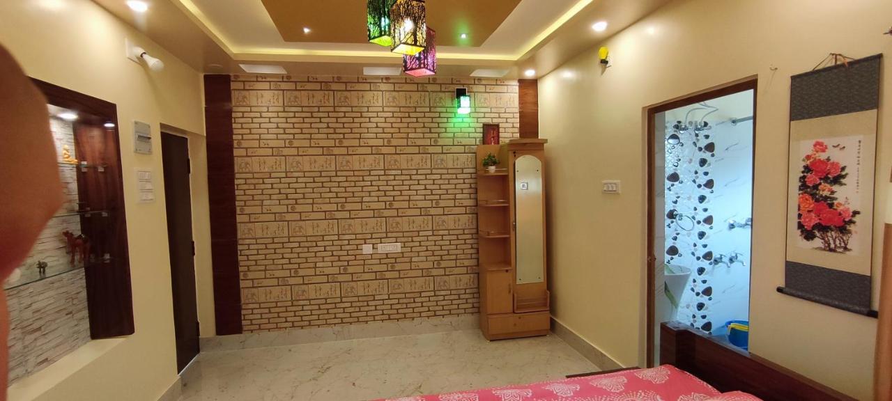 Urban Sky Apartment Shanti Niketan Exterior photo